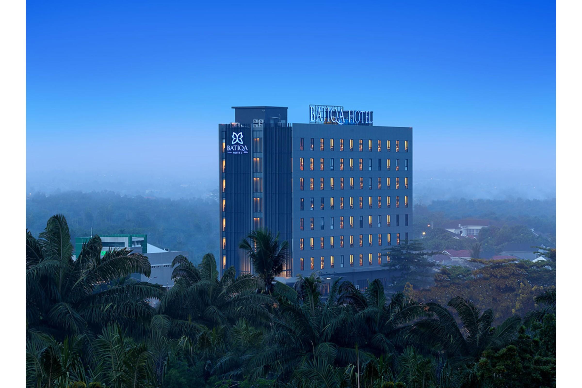 Batiqa Hotel Pekanbaru Exterior photo