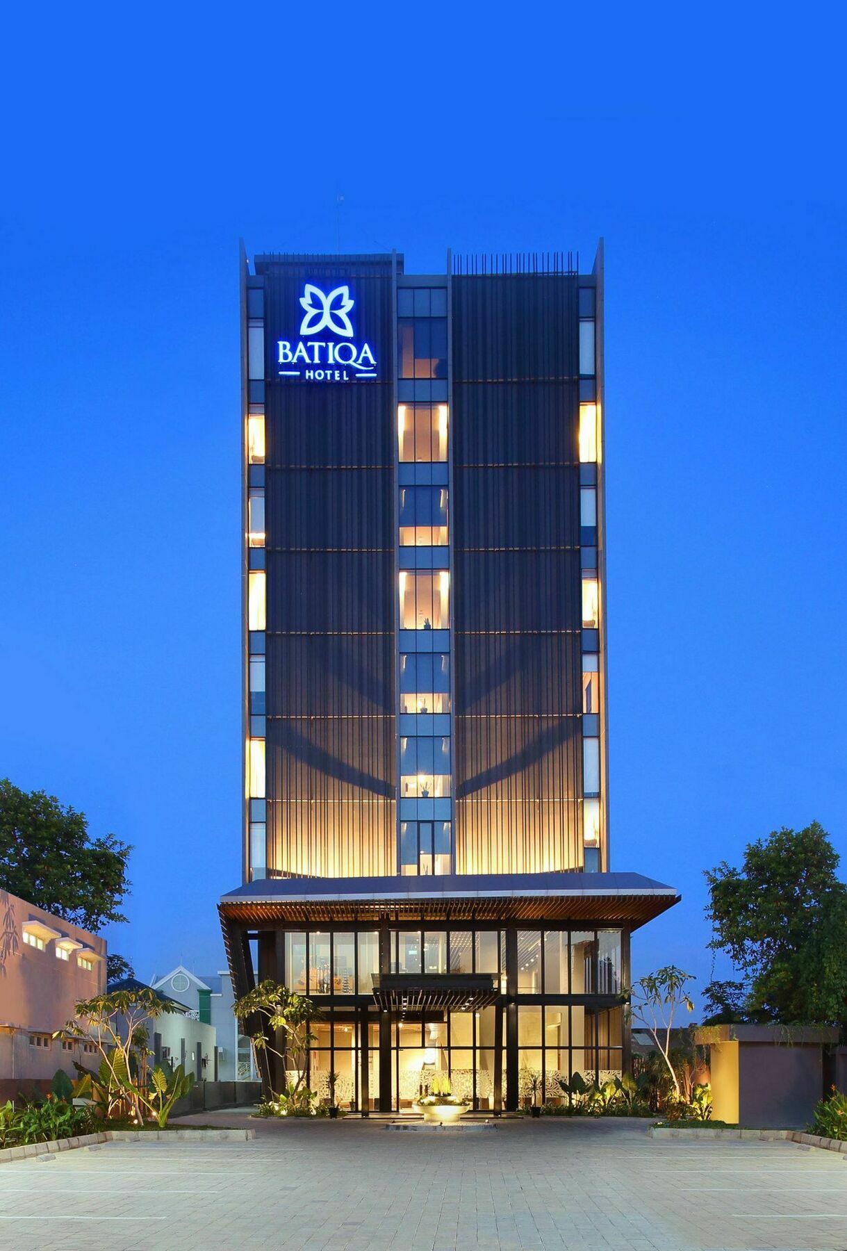 Batiqa Hotel Pekanbaru Exterior photo